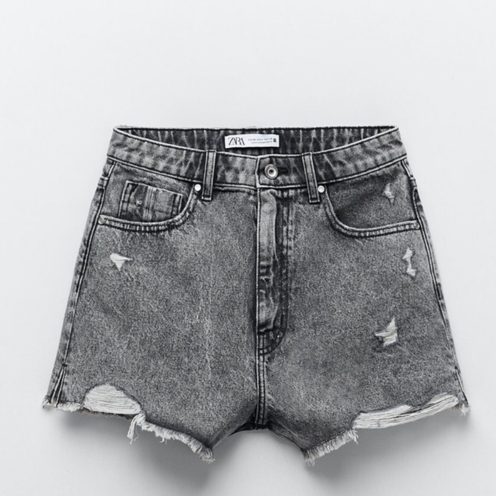 Zara zipped denim shorts gray size 6 NWT